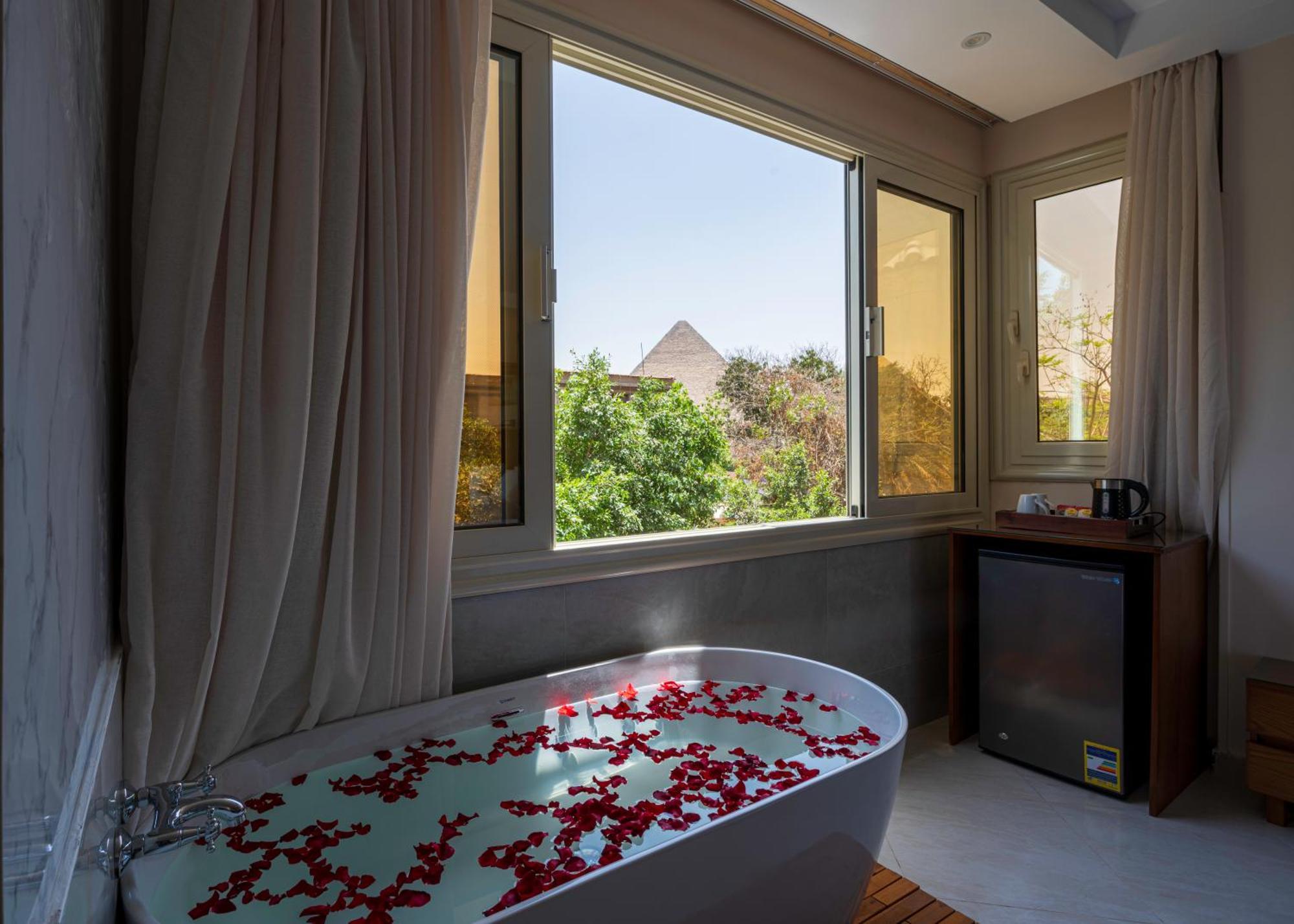 Dream Inn Pyramids View Kafret el-Gabal Exterior photo